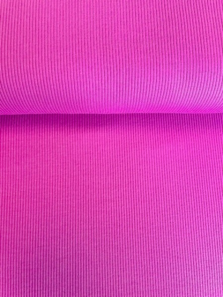 orchidee pink rosa beere-natuerlich-stoff-ribstrick--jersey-